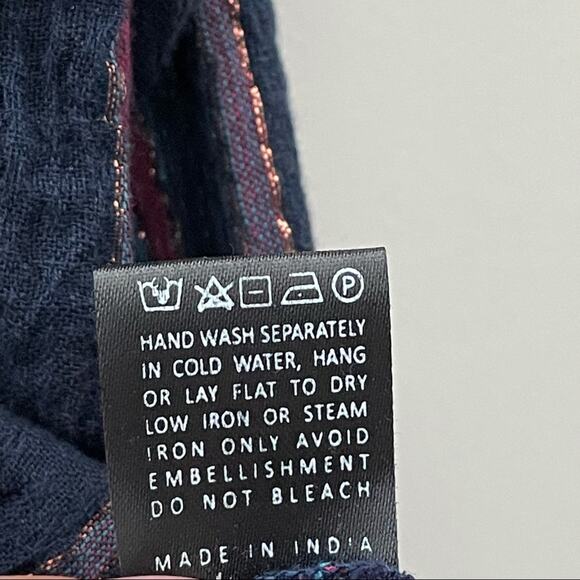 Vacate the Label Striped Surplice Button Down M - Picture 11 of 15